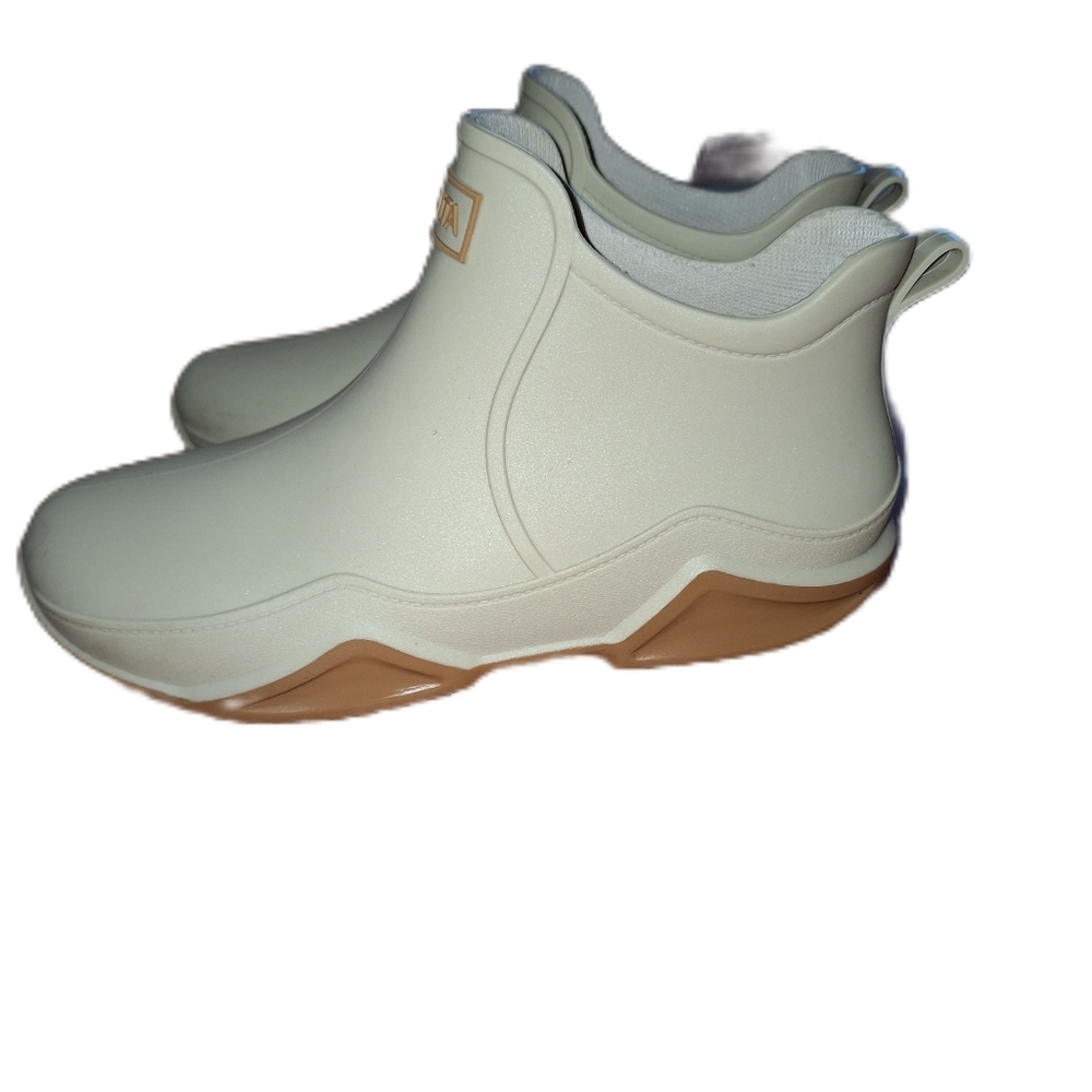 Women's Cream Winter & Rain Boots